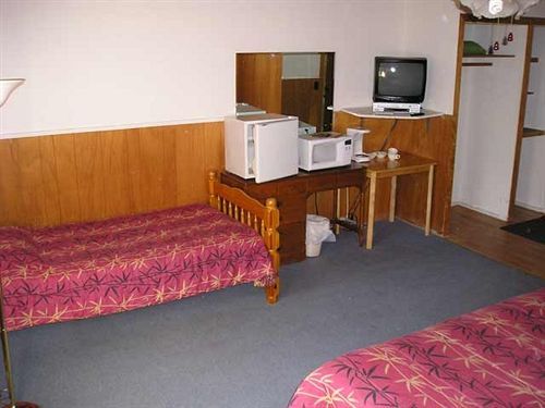 The Riverside Motel